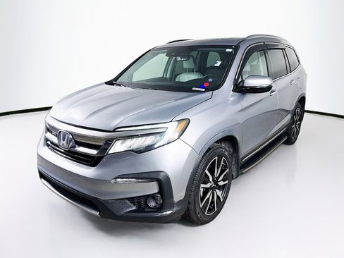 Used 2019 Honda Pilot Touring image 4