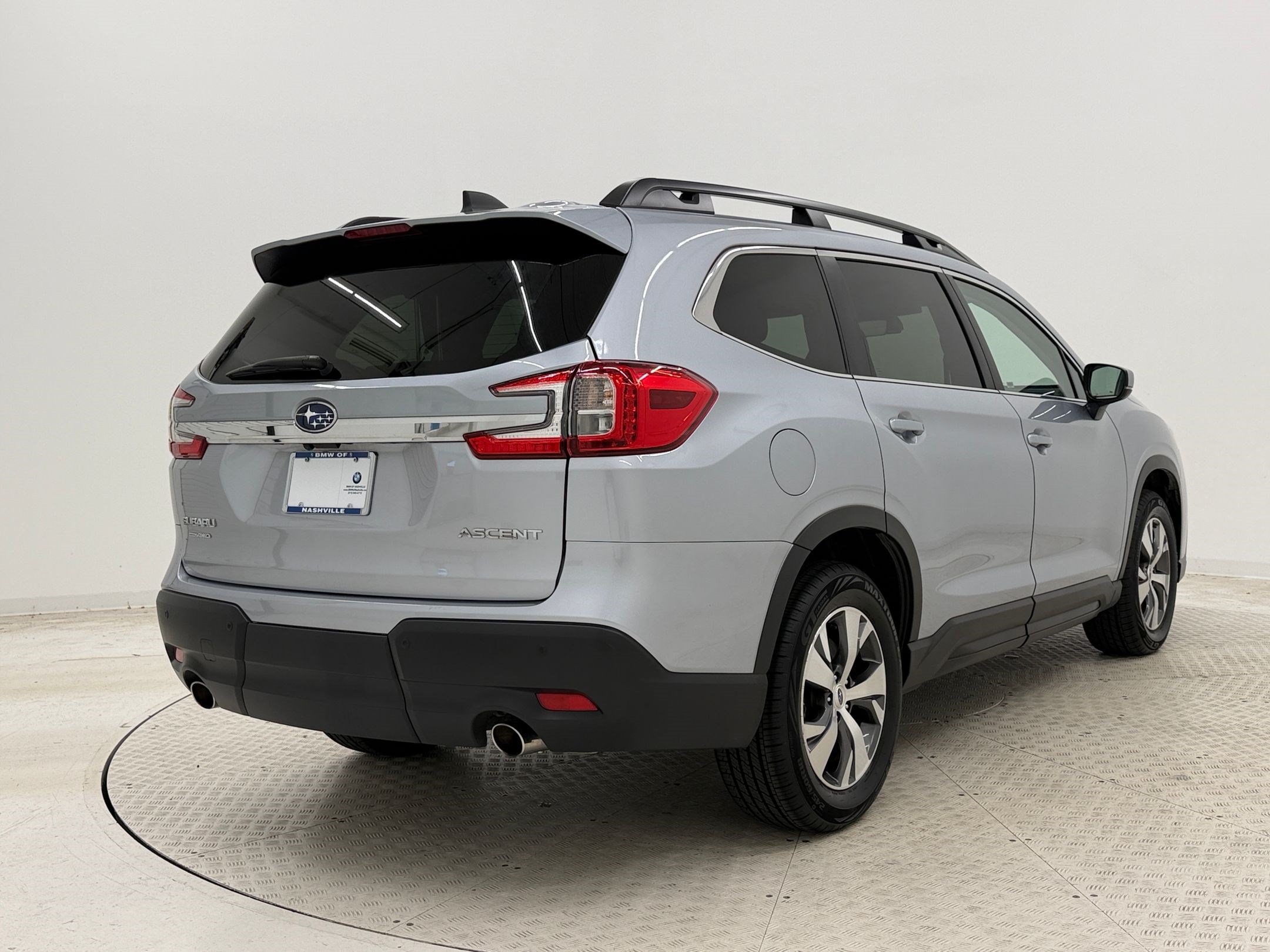 Used 2025 Subaru Ascent Premium AWD/4WD image 9