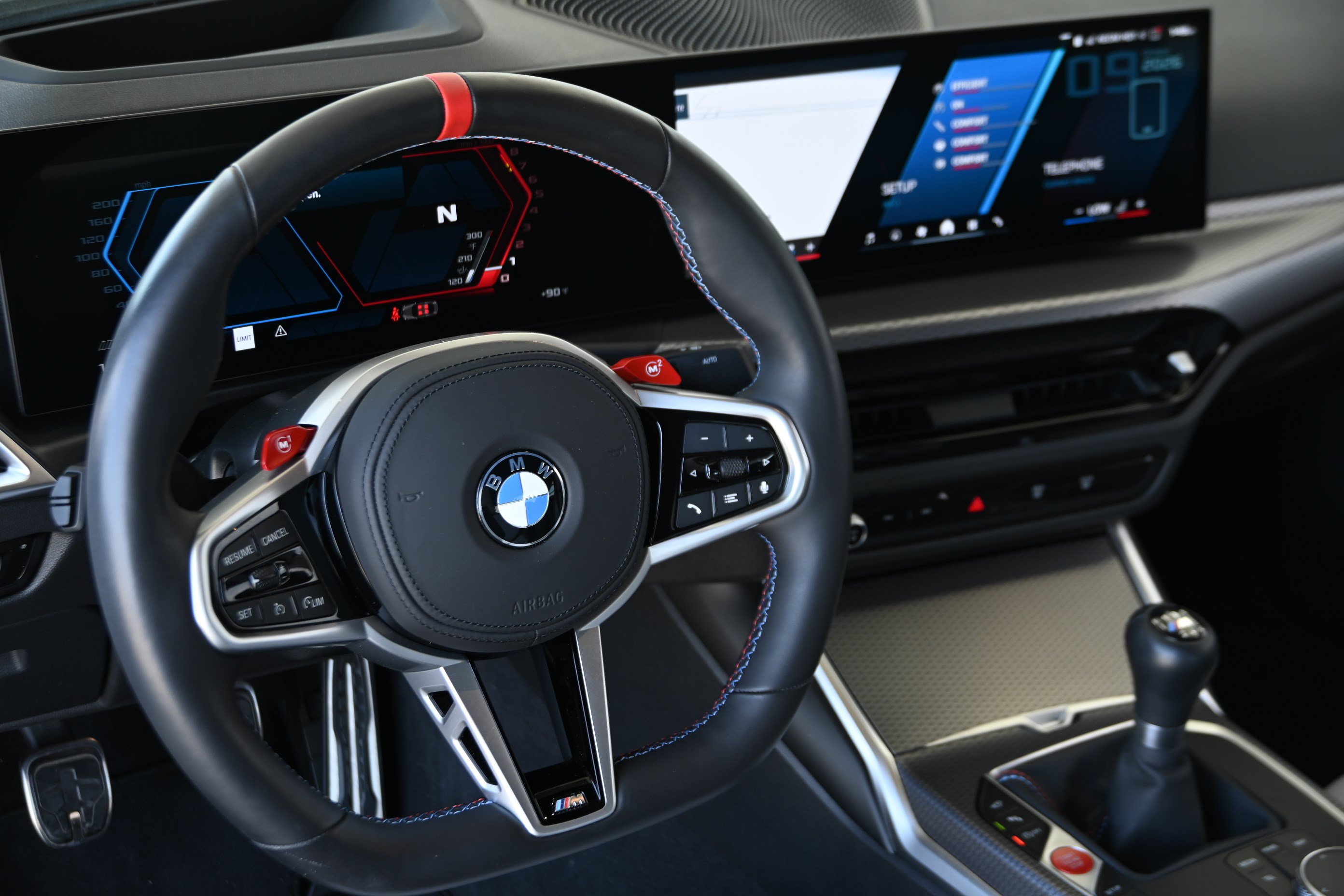 Used 2026 BMW M4 Coupe w/ Executive Package RWD image 15