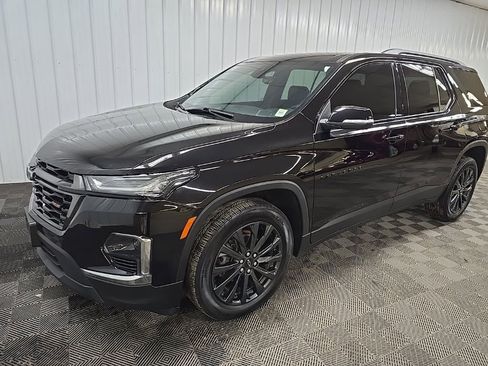 Used 2023 Chevrolet Traverse RS AWD/4WD image 8