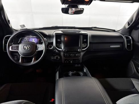 Used 2022 RAM 1500 Big Horn AWD/4WD image 12