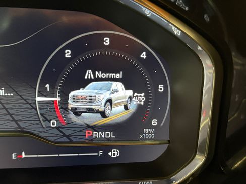 Used 2024 GMC Sierra 1500 Elevation AWD/4WD image 39
