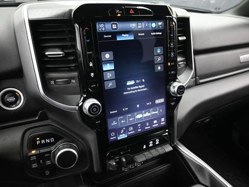 Used 2025 RAM 1500 Big Horn AWD/4WD image 17