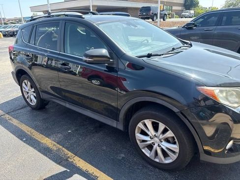 Used 2015 Toyota RAV4 Limited w/ Technology Package AWD/4WD image 7