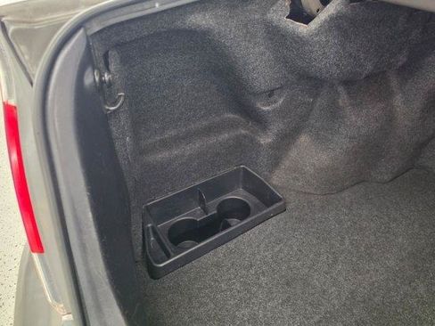 Used 2005 Toyota Camry FWD image 40