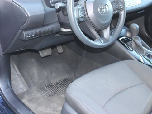 Used 2021 Toyota Corolla LE image 42