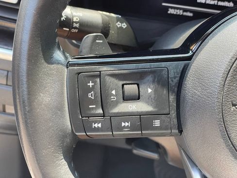 Used 2023 Nissan Rogue Platinum w/ Platinum Premium Package AWD/4WD image 19