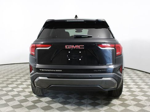 Used 2025 GMC Terrain Elevation image 42