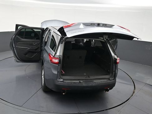 Used 2019 Chevrolet Traverse LS FWD image 32