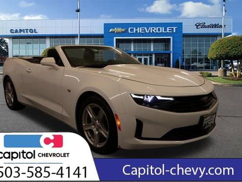 Used 2023 Chevrolet Camaro LT image 8