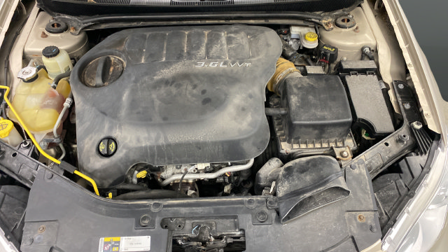Used 2014 Chrysler 200 Limited FWD image 24