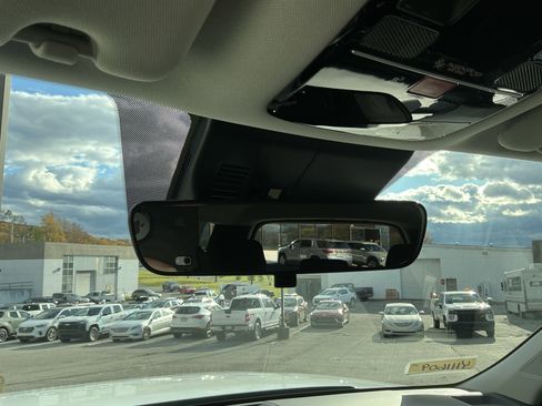 New 2026 Hyundai Santa Fe SE image 27