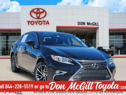 Used 2017 Lexus ES 350 w/ Luxury Package