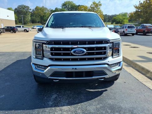 Used 2021 Ford F150 Lariat w/ Equipment Group 502A High AWD/4WD image 2