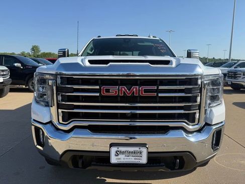 Used 2020 GMC Sierra 2500 SLT w/ SLT Premium Plus Package AWD/4WD image 9