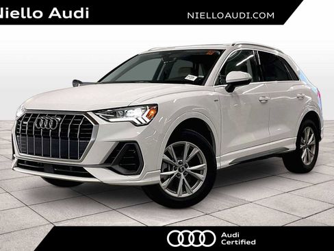 Certified 2025 Audi Q3 2.0T Premium image 1