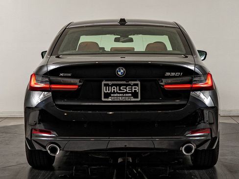 New 2026 BMW 330i xDrive Sedan w/ Premium Package AWD/4WD image 7