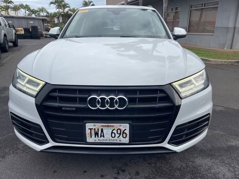 Used 2019 Audi Q5 2.0T Premium Plus w/ Premium Plus Package image 2