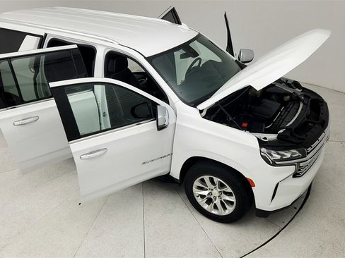 Used 2022 Chevrolet Suburban Premier image 45