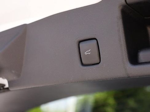 Used 2023 Ford Escape ST-Line w/ Equipment Group 301A FWD image 8
