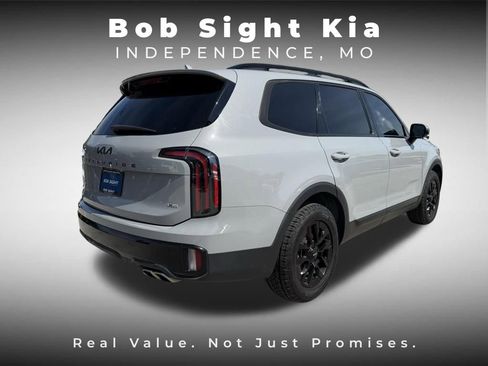 Used 2024 Kia Telluride SX Prestige X-Pro AWD/4WD image 17