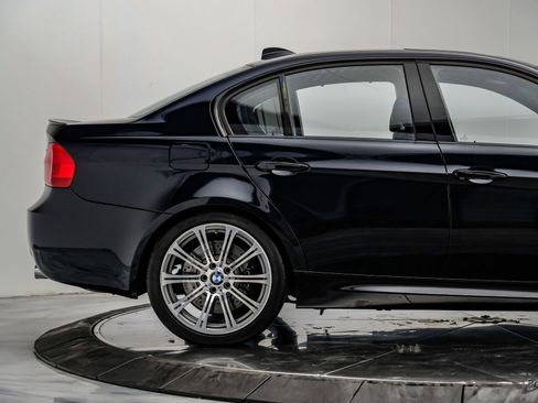 Used 2011 BMW M3 Sedan RWD image 21