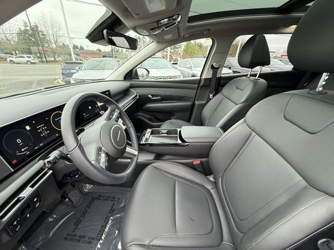 Certified 2025 Hyundai Tucson SEL image 12