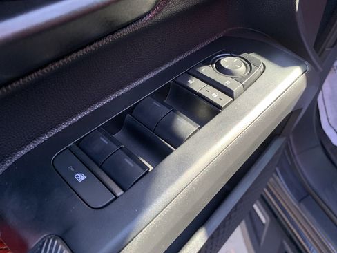 Used 2025 Toyota Tacoma TRD Pro image 15