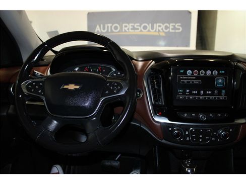 Used 2019 Chevrolet Traverse High Country w/ LPO, Floor Liner Package image 33