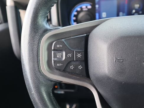 Used 2023 Ford Bronco Wildtrak image 20