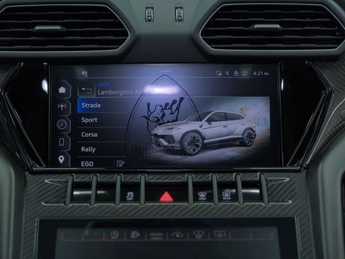 Used 2023 Lamborghini Urus Performante AWD/4WD image 61
