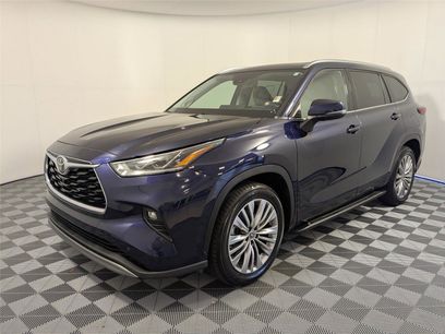 Certified 2022 Toyota Highlander Platinum