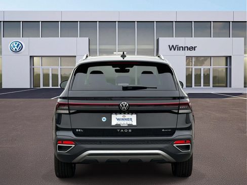 New 2026 Volkswagen Taos SEL AWD/4WD image 4