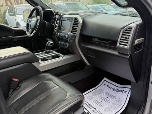 Used 2015 Ford F150 Platinum w/ Equipment Group 701A Luxury AWD/4WD image 23