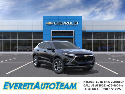 New 2026 Chevrolet Trax LT w/ LT Convenience Package FWD image 1