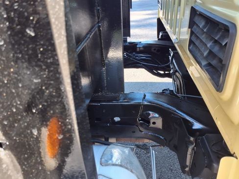 Used 2019 Ford F550 2WD Regular Cab Super Duty image 20