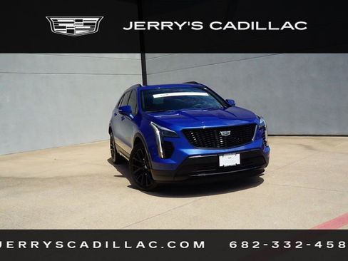 Certified 2022 Cadillac XT4 Sport w/ Comfort Package FWD image 4