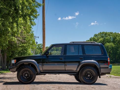 Used 1996 Lexus LX 450 4WD image 3