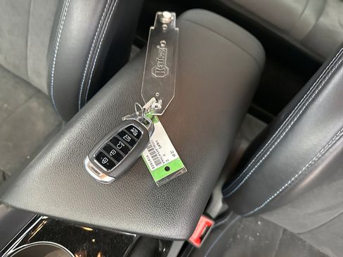 Used 2023 Hyundai Elantra N image 10