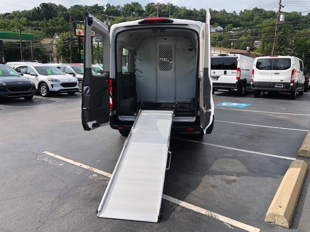 Used 2023 Ford Transit 350 XLT RWD image 2