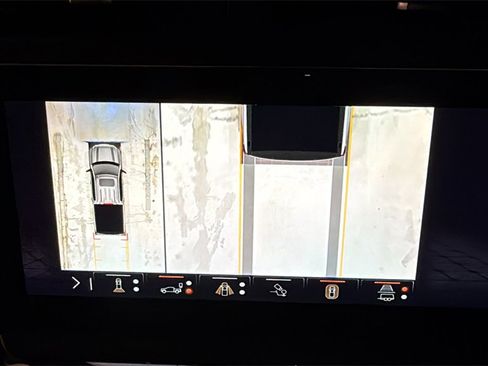 Used 2024 GMC Sierra 1500 AT4 w/ AT4 Premium Package image 37