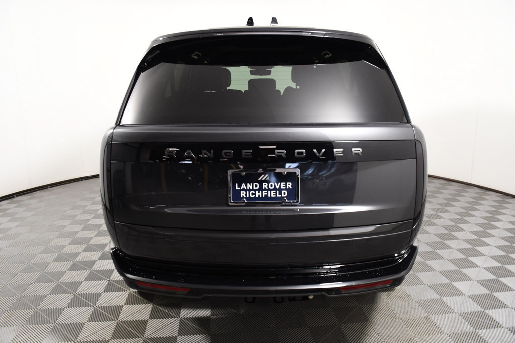 New 2026 Land Rover Range Rover Long Wheelbase SE AWD/4WD image 5