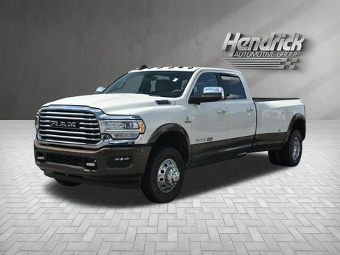 Used 2022 RAM 3500 Limited AWD/4WD image 5
