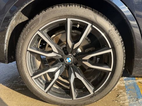 Used 2019 BMW X7 xDrive50i w/ M Sport Package image 38