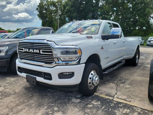 Used 2024 RAM 3500 Laramie w/ Safety Group AWD/4WD image 3