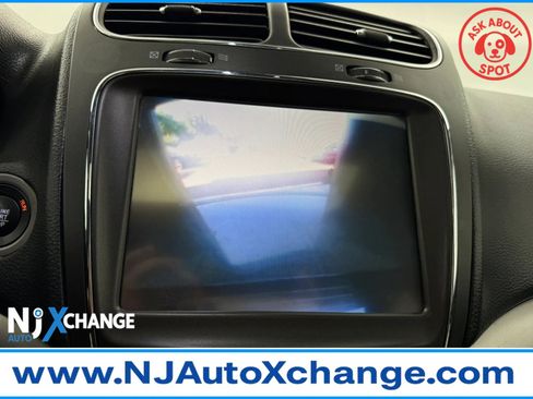 Used 2020 Dodge Journey Crossroad FWD image 39