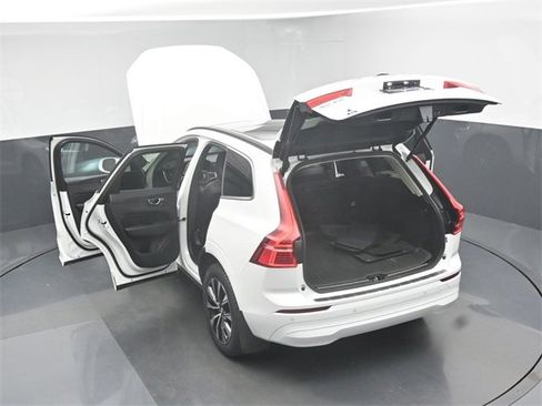 Used 2023 Volvo XC60 B5 Core w/ Climate Package image 45