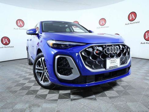 Used 2025 Audi Q5 Prestige image 2