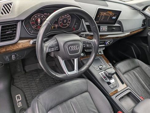 Used 2018 Audi Q5 2.0T Premium Plus w/ Premium Plus Package image 10