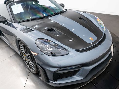 Certified 2024 Porsche 718 Boxster Spyder RS w/ Weissach Package RWD image 32